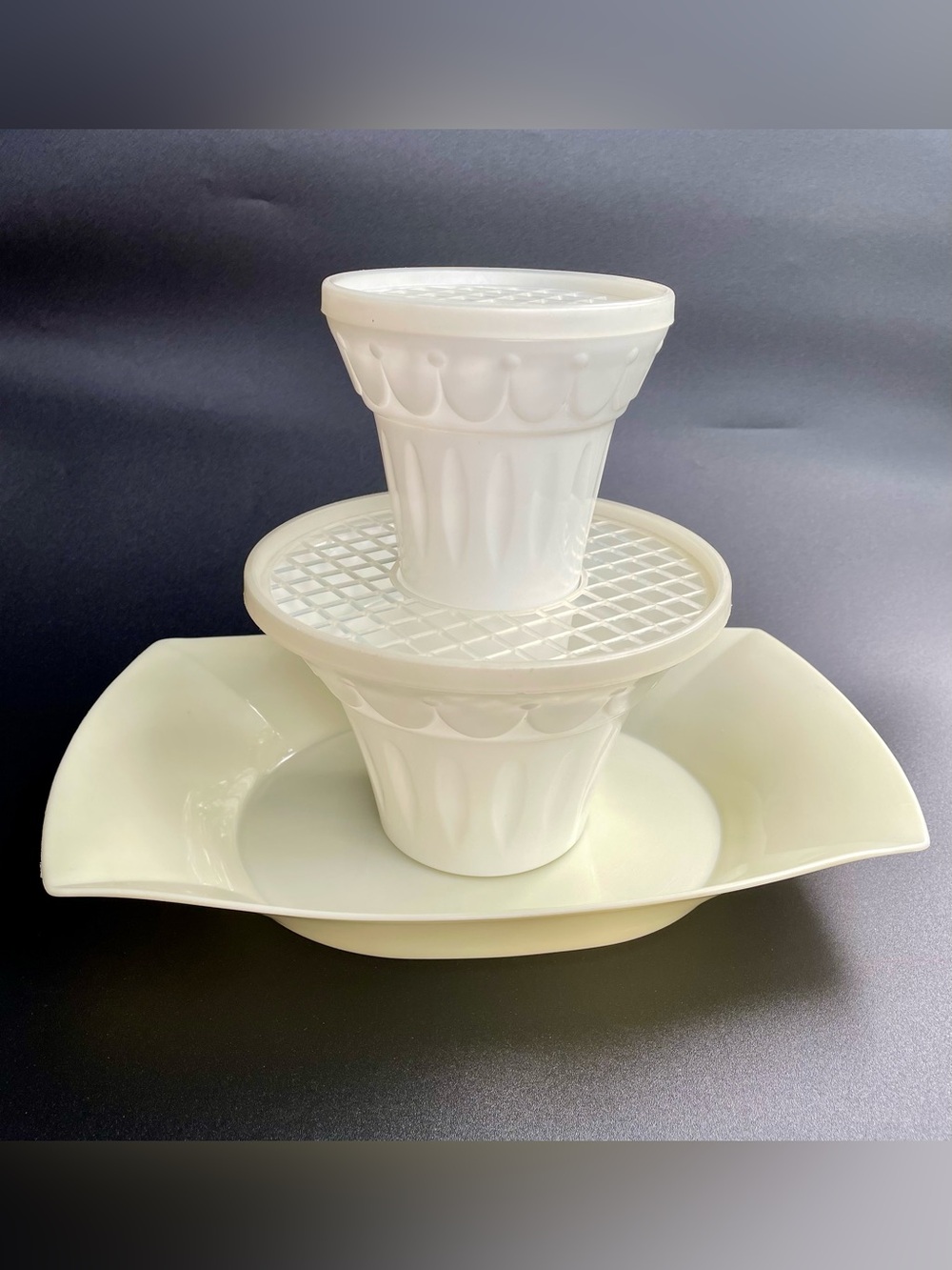 Vintage Tupperware Tuppercraft Floralier 5 Tier Flower Arranger Frog